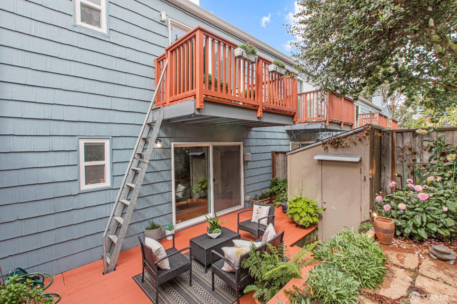 Detail Gallery Image 35 of 41 For 927 Linda Mar Blvd, Pacifica,  CA 94044 - 2 Beds | 2 Baths