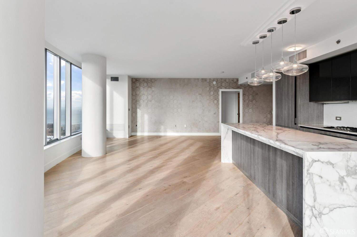 Detail Gallery Image 9 of 41 For 201 Folsom St 35a,  San Francisco,  CA 94105 - 2 Beds | 2 Baths