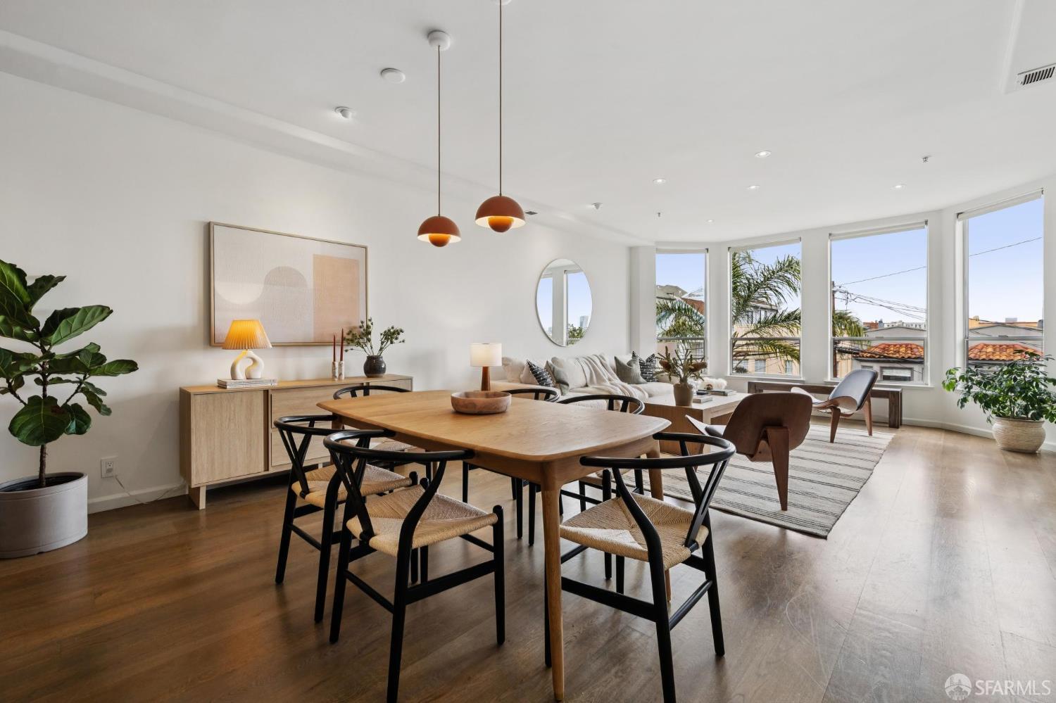 Photo #6: 425078622 Listing 