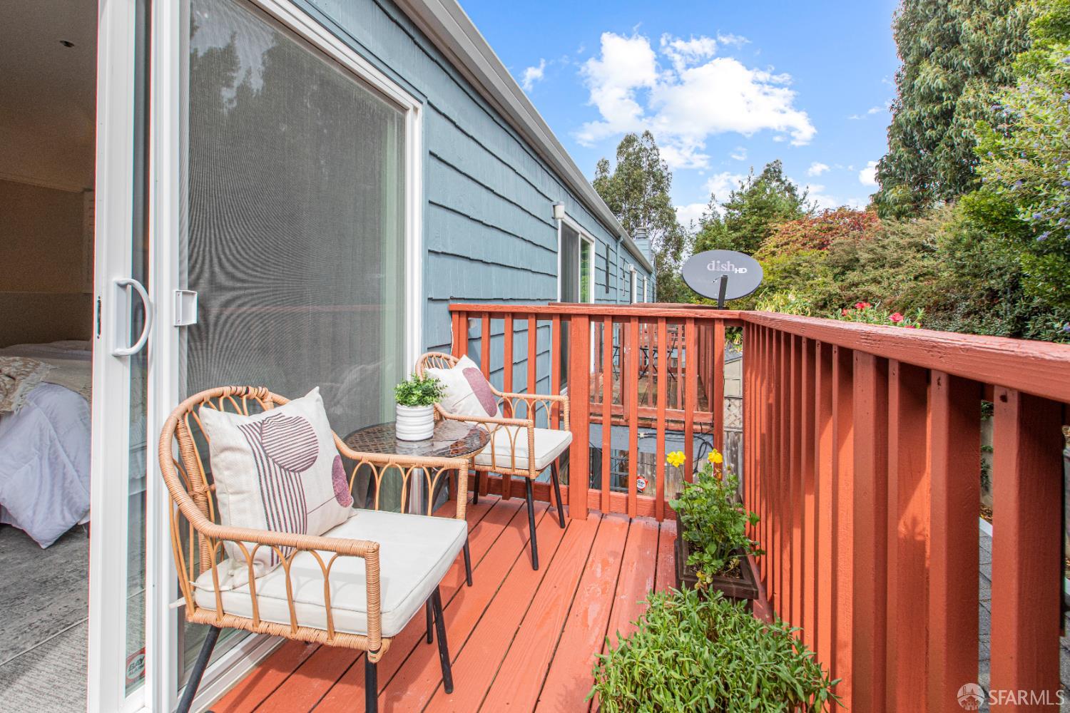 Detail Gallery Image 21 of 41 For 927 Linda Mar Blvd, Pacifica,  CA 94044 - 2 Beds | 2 Baths