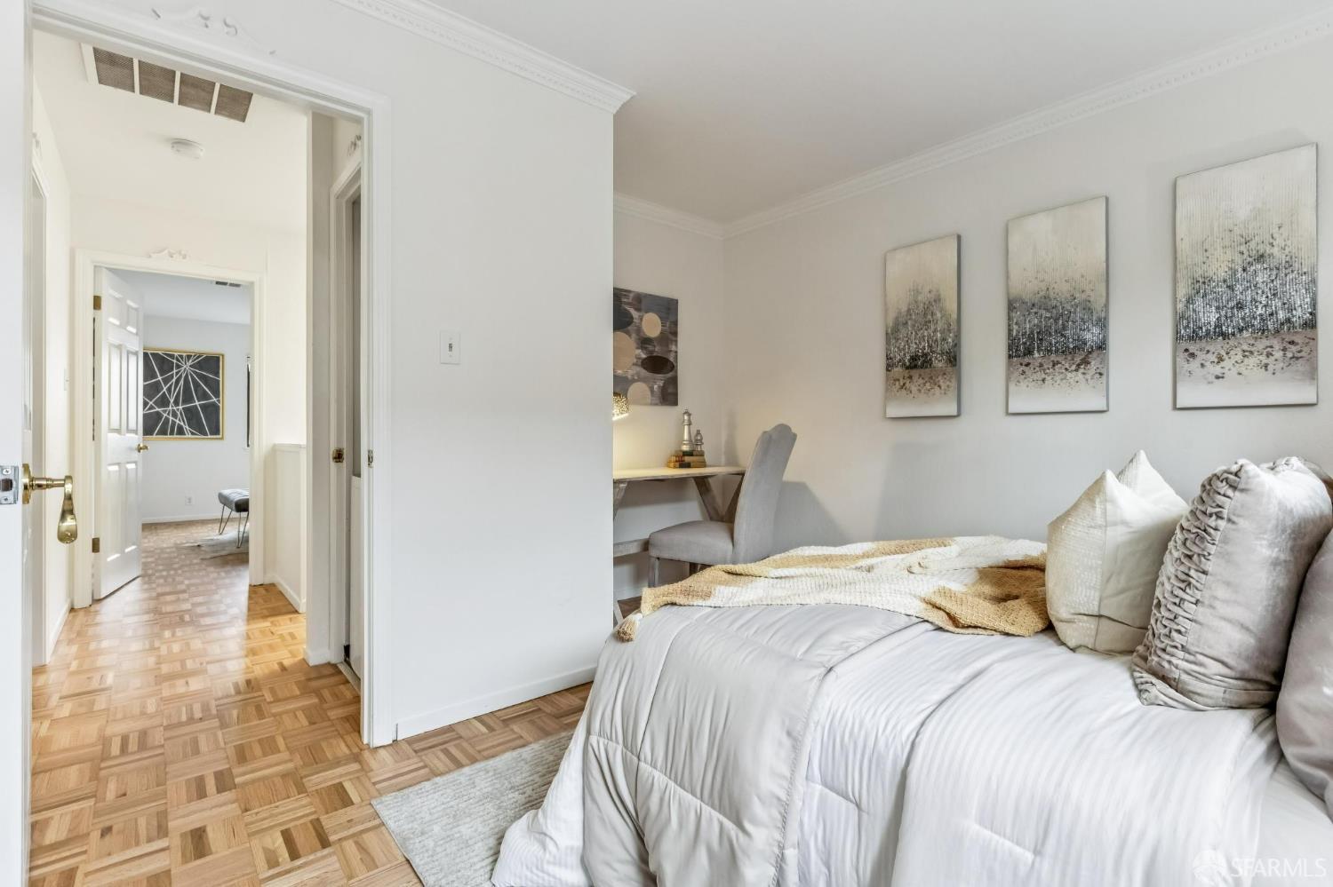 Detail Gallery Image 27 of 36 For 1421 El Camino Real #6,  Burlingame,  CA 94010 - 2 Beds | 2 Baths