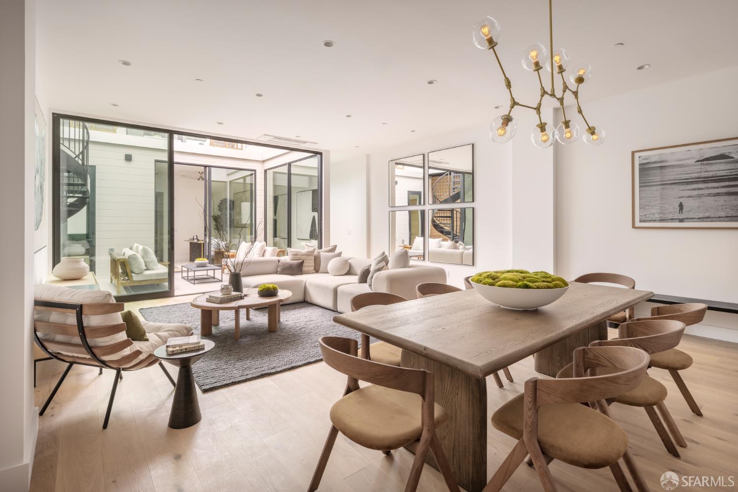 Photo #5: 425078762 Listing: Photo #5