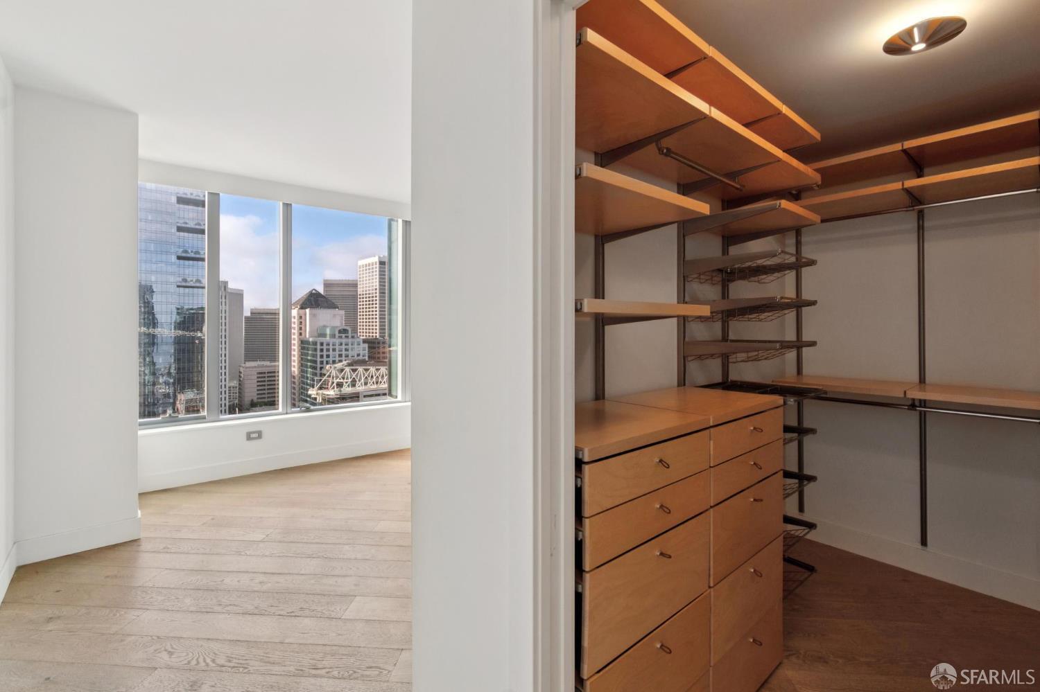 Detail Gallery Image 27 of 41 For 201 Folsom St 35a,  San Francisco,  CA 94105 - 2 Beds | 2 Baths