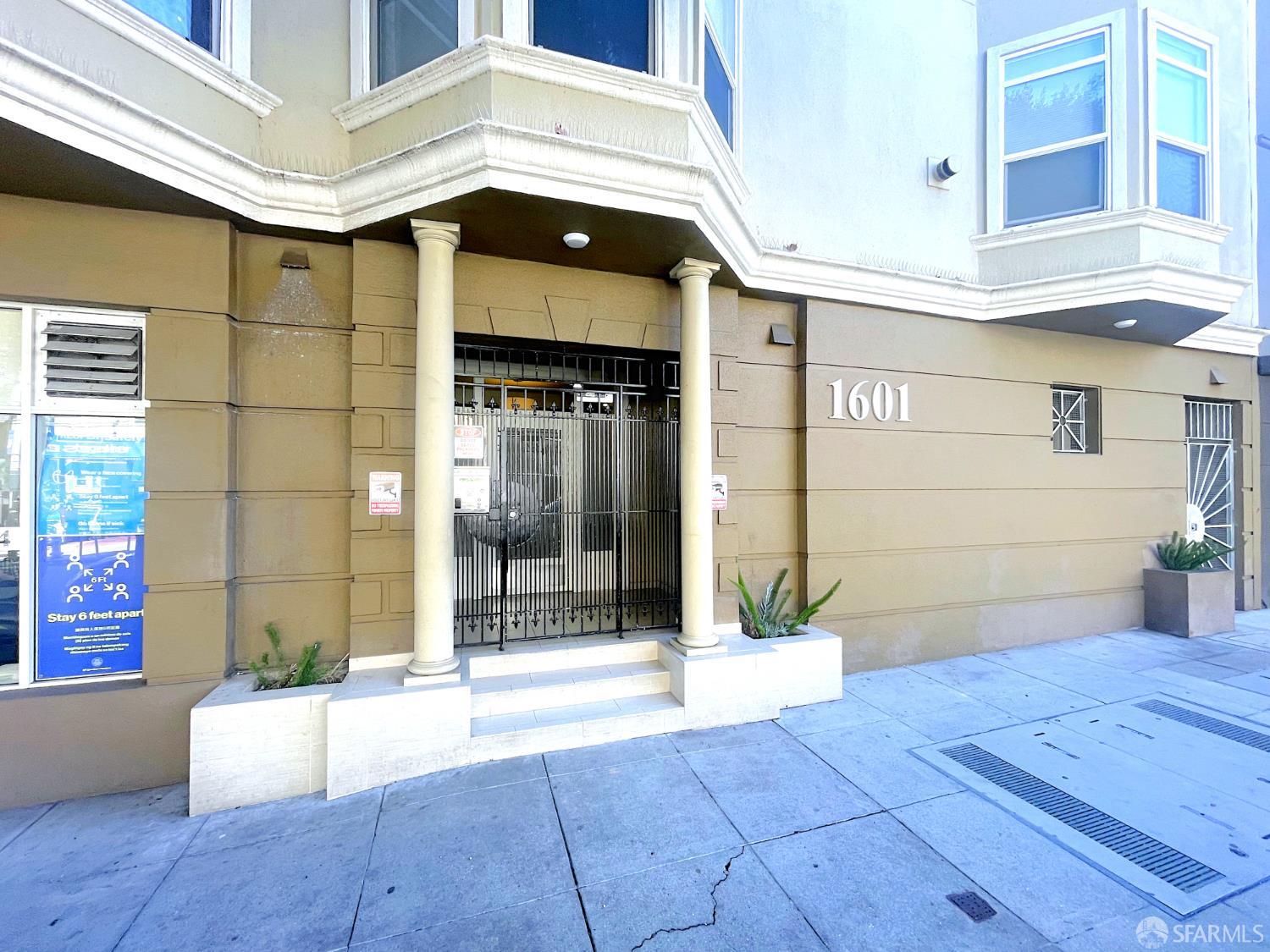1601 Pacific Avenue # 207