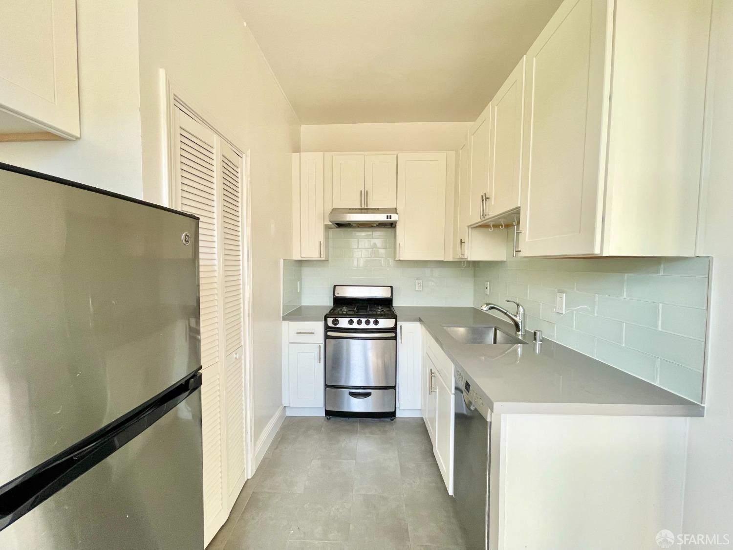 Detail Gallery Image 8 of 14 For 3410 22nd St #4,  San Francisco,  CA 94110 - 1 Beds | 1 Baths