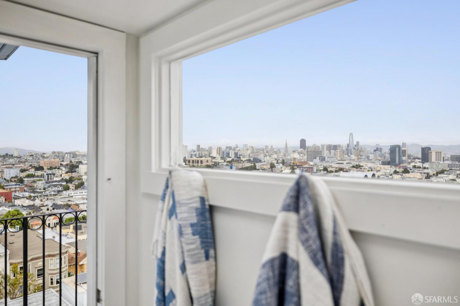 Detail Gallery Image 41 of 53 For 141 Buena Vista Ave, San Francisco,  CA 94117 - 4 Beds | 3 Baths