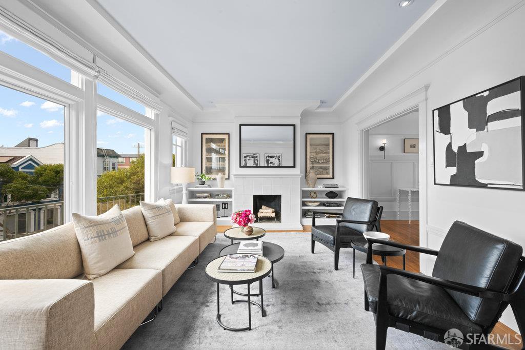Photo #3: 425057738 Listing 