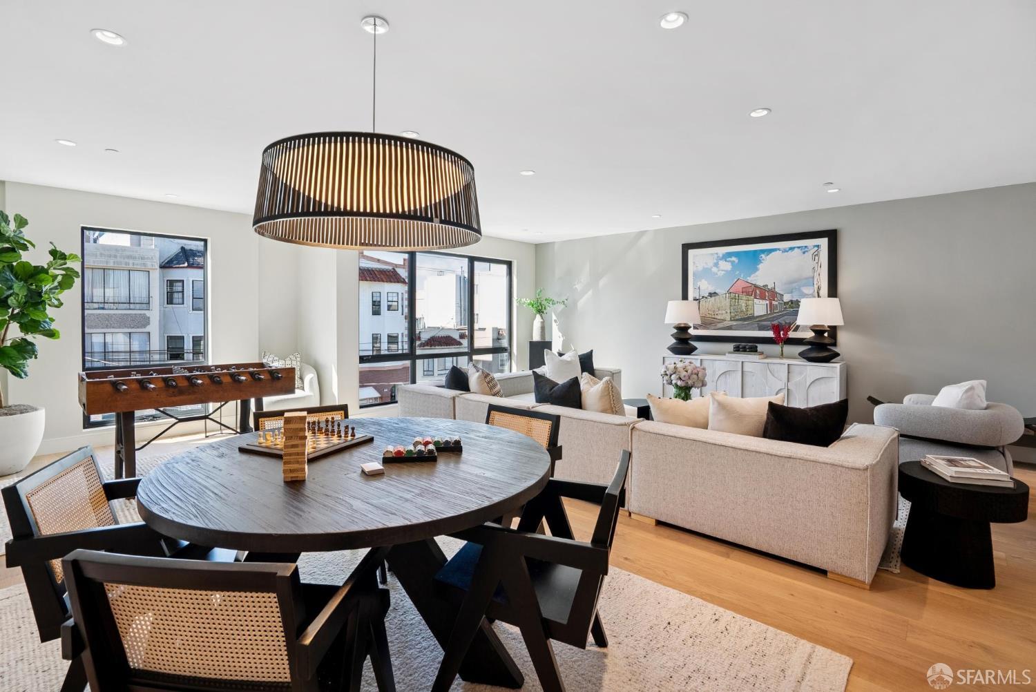 Detail Gallery Image 4 of 34 For 576 27th Ave, San Francisco,  CA 94121 - 3 Beds | 2/1 Baths