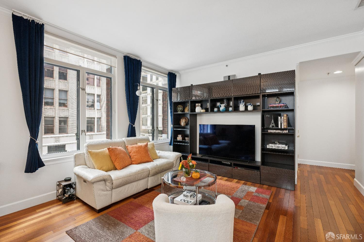 Photo #10: 425065266 Listing: Photo #10
