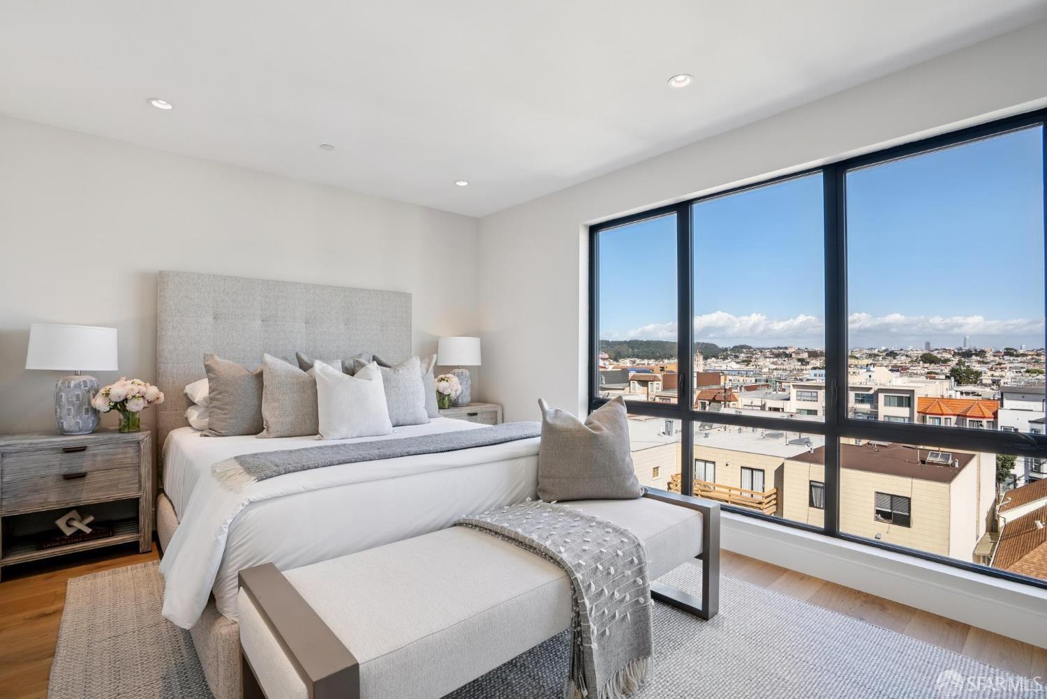 Detail Gallery Image 17 of 34 For 576 27th Ave, San Francisco,  CA 94121 - 3 Beds | 2/1 Baths