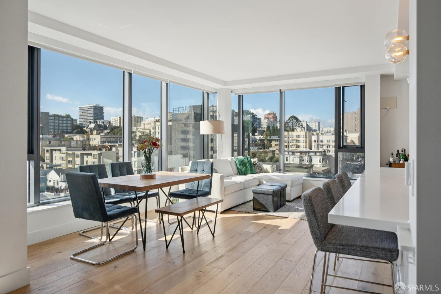 Detail Gallery Image 2 of 21 For 1450 Franklin St #902,  San Francisco,  CA 94109 - 2 Beds | 2 Baths