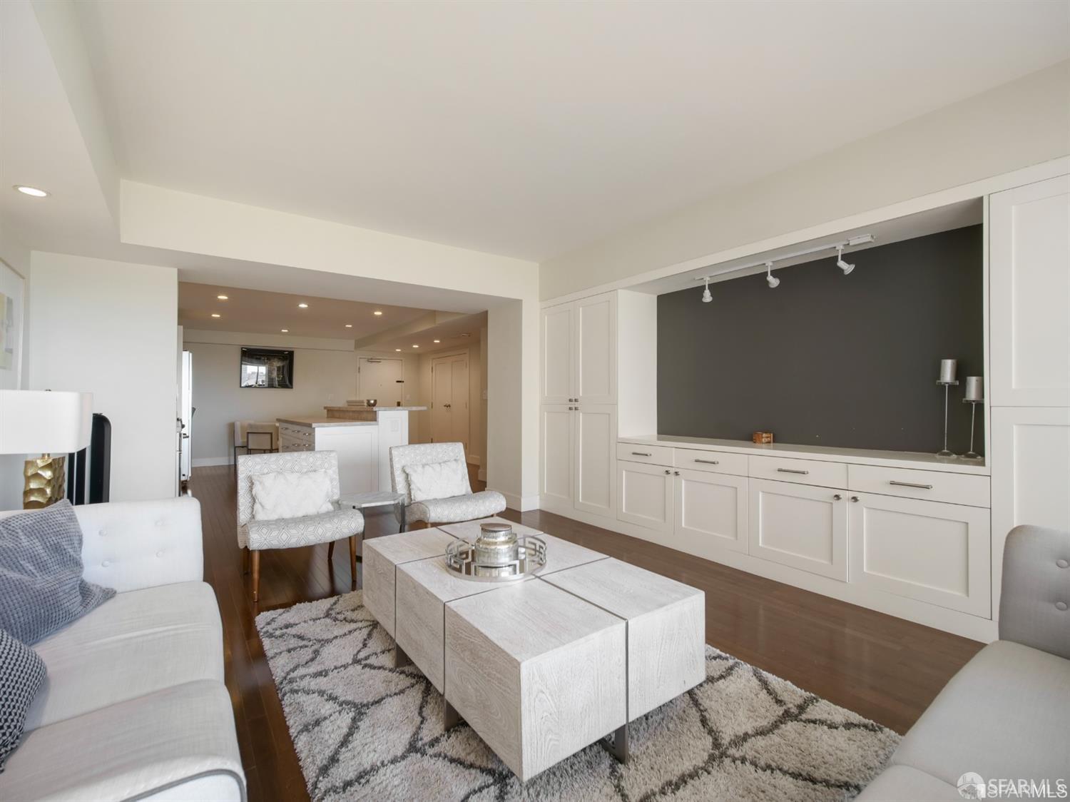 Detail Gallery Image 3 of 22 For 1177 California St #312,  San Francisco,  CA 94109 - 1 Beds | 1 Baths