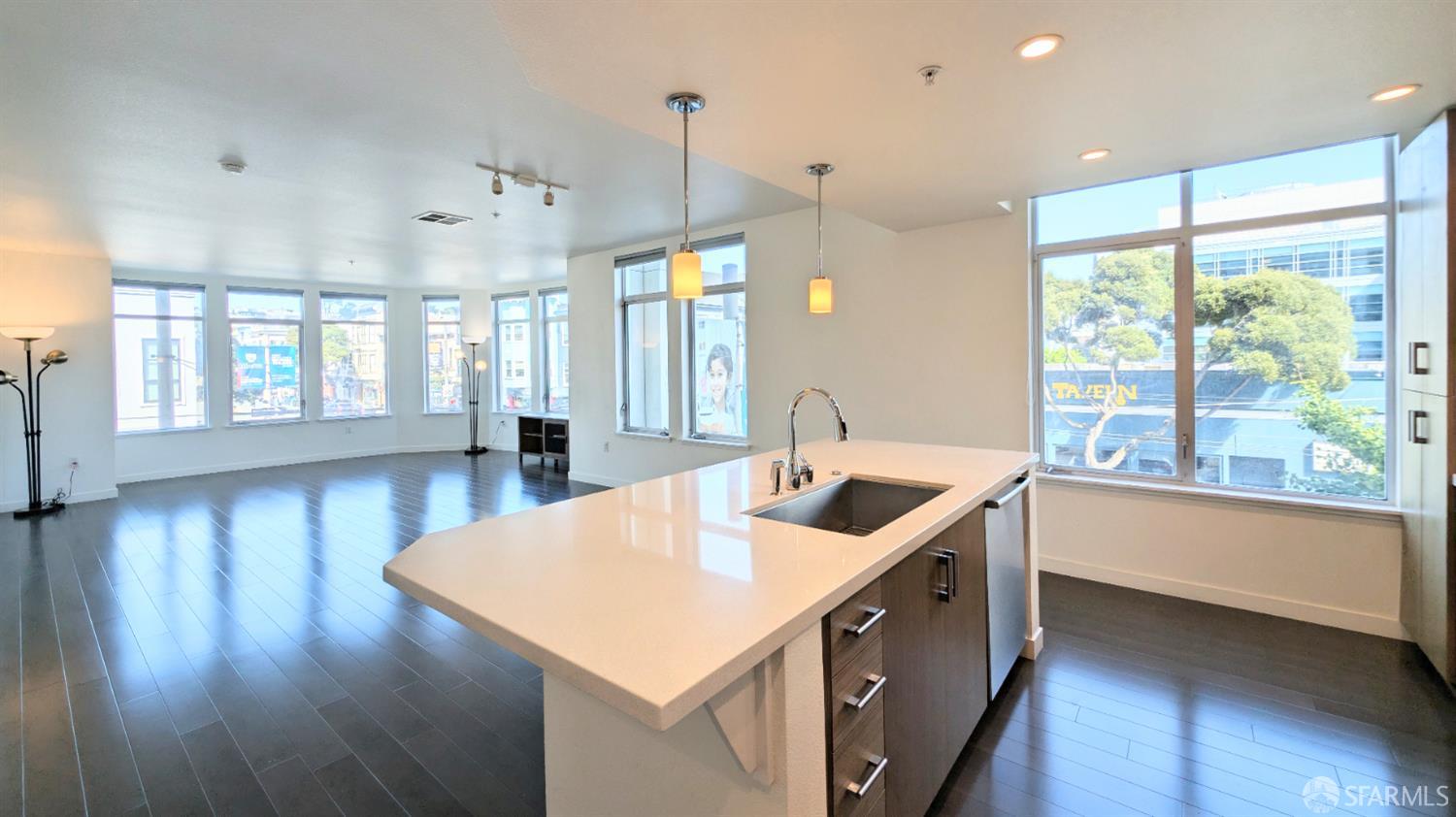 Detail Gallery Image 9 of 29 For 2655 Bush St #201,  San Francisco,  CA 94115 - 3 Beds | 2 Baths