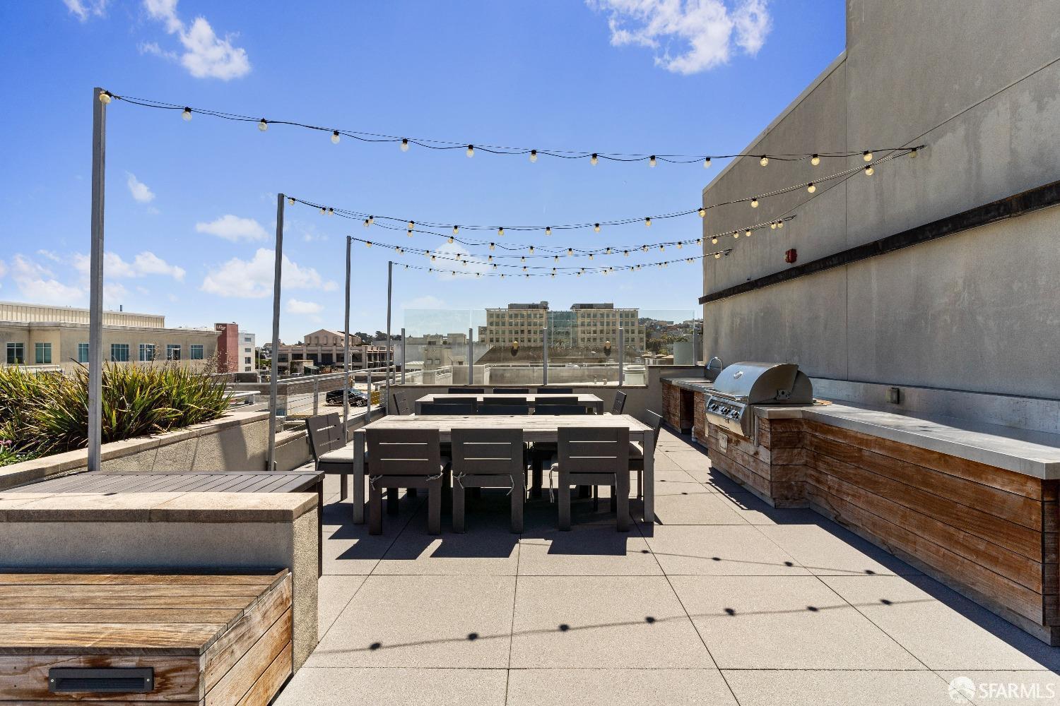 Detail Gallery Image 28 of 29 For 2655 Bush St #201,  San Francisco,  CA 94115 - 3 Beds | 2 Baths