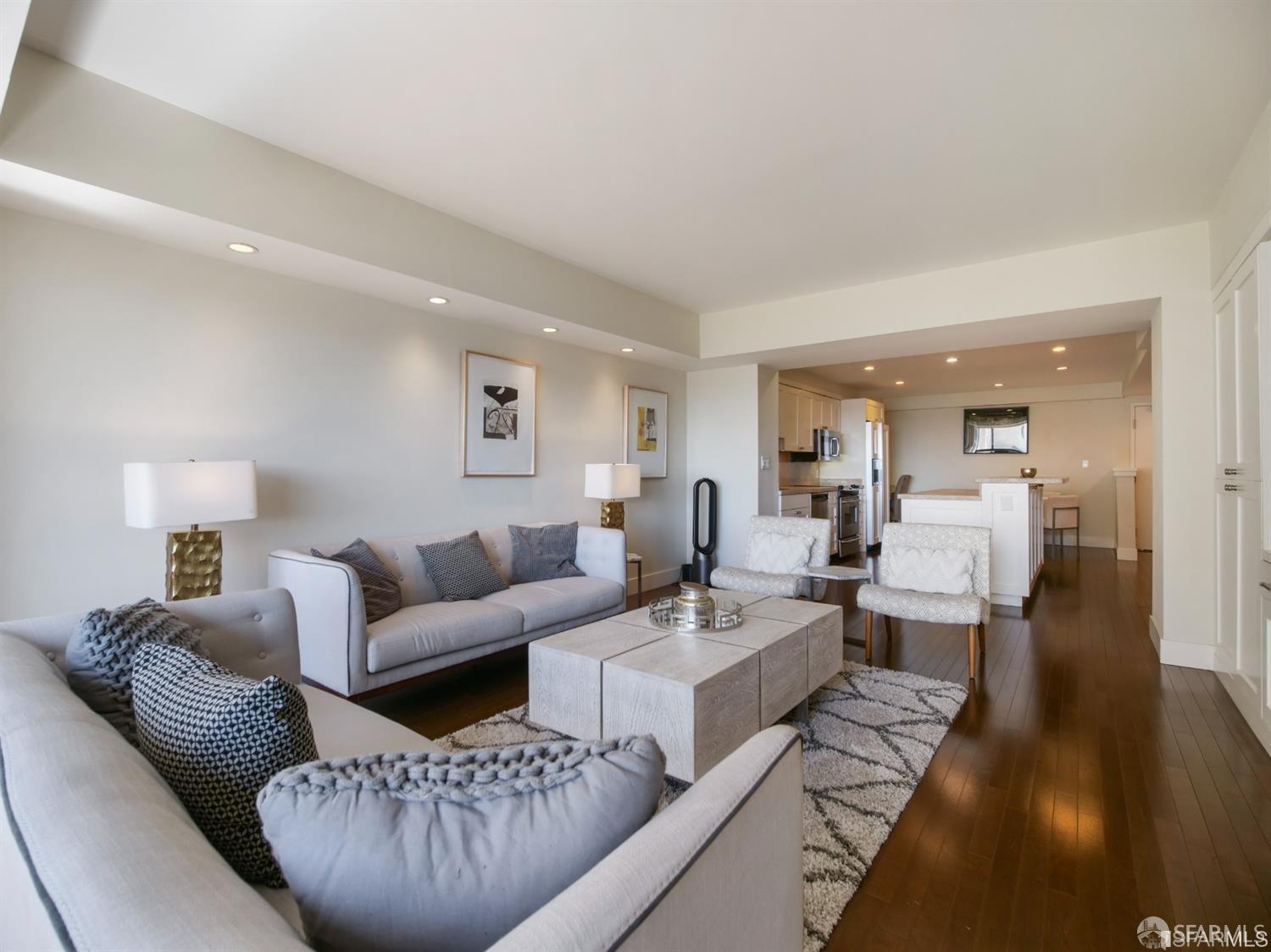 Detail Gallery Image 4 of 22 For 1177 California St #312,  San Francisco,  CA 94109 - 1 Beds | 1 Baths