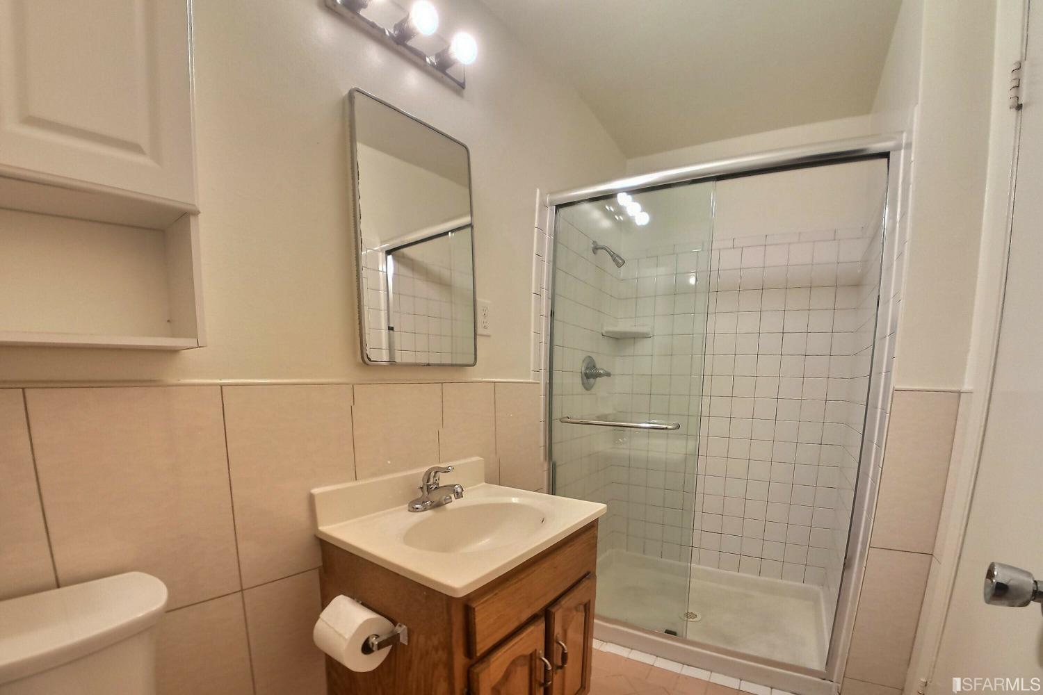 Detail Gallery Image 13 of 18 For 1907 Greenwich St #4,  San Francisco,  CA 94123 - 0 Beds | 1 Baths