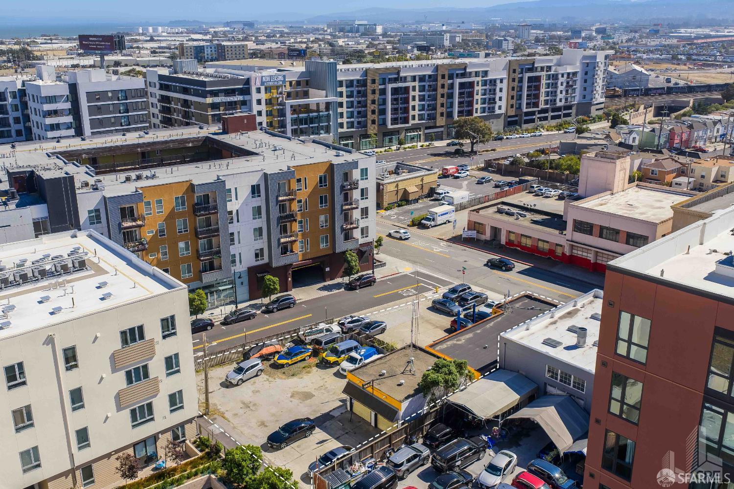 Detail Gallery Image 4 of 5 For 201 Cypress Ave, South San Francisco,  CA 94080 - – Beds | – Baths