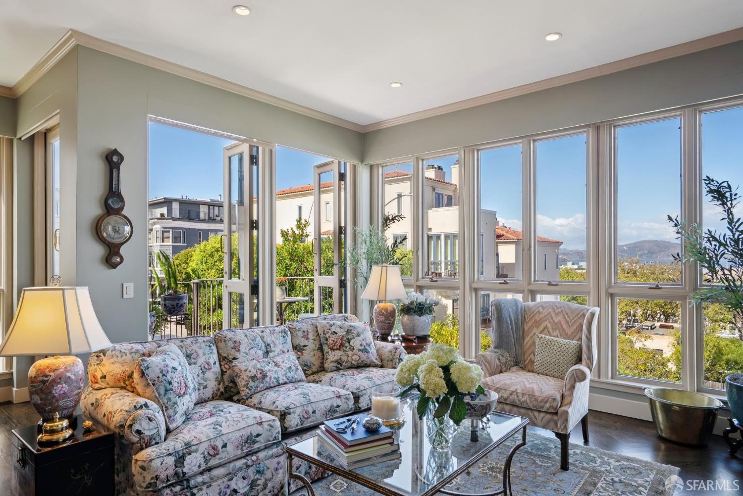 Detail Gallery Image 30 of 73 For 165 Francisco St #11,  San Francisco,  CA 94133 - 3 Beds | 2/1 Baths