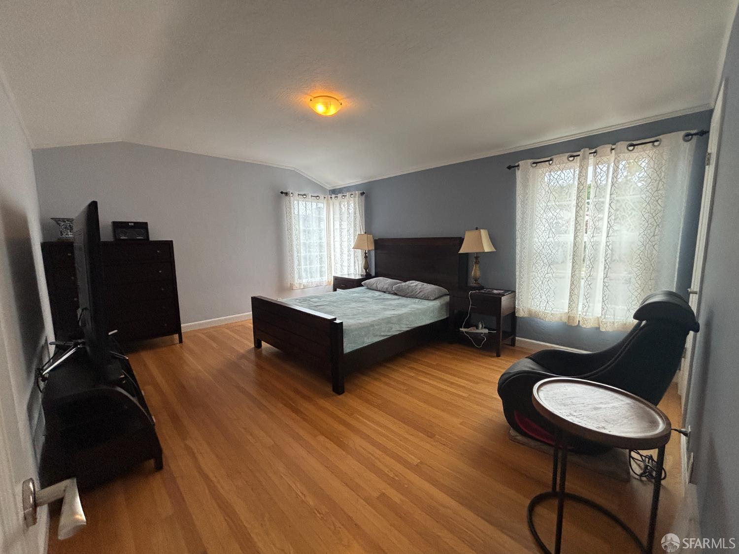 Detail Gallery Image 10 of 27 For 450 Laurel Ave, Millbrae,  CA 94030 - 4 Beds | 3 Baths