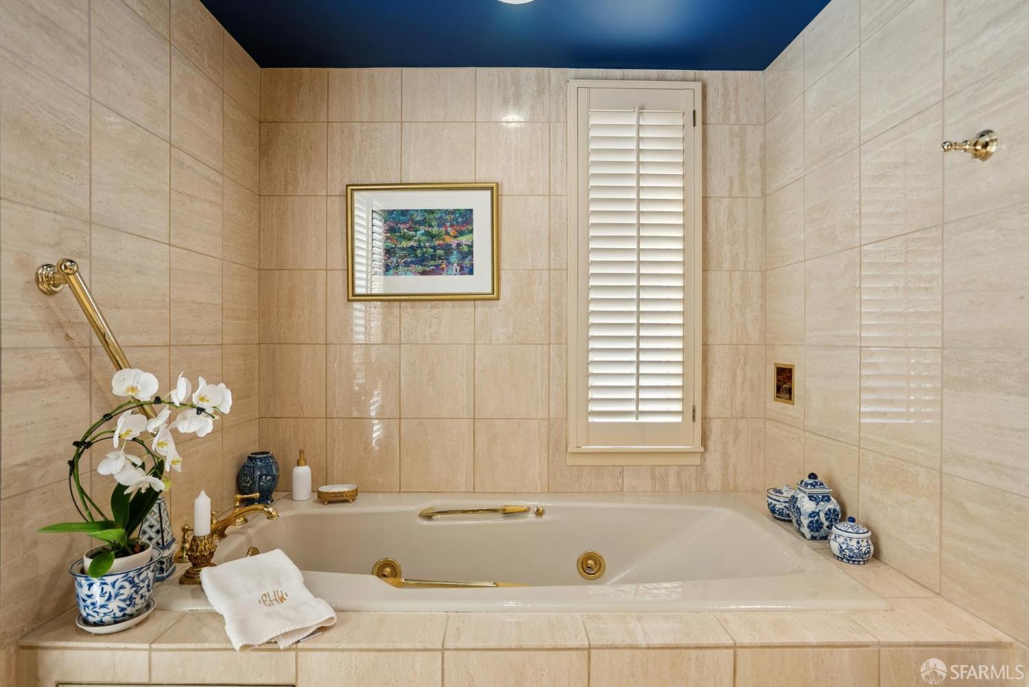 Detail Gallery Image 66 of 73 For 165 Francisco St #11,  San Francisco,  CA 94133 - 3 Beds | 2/1 Baths