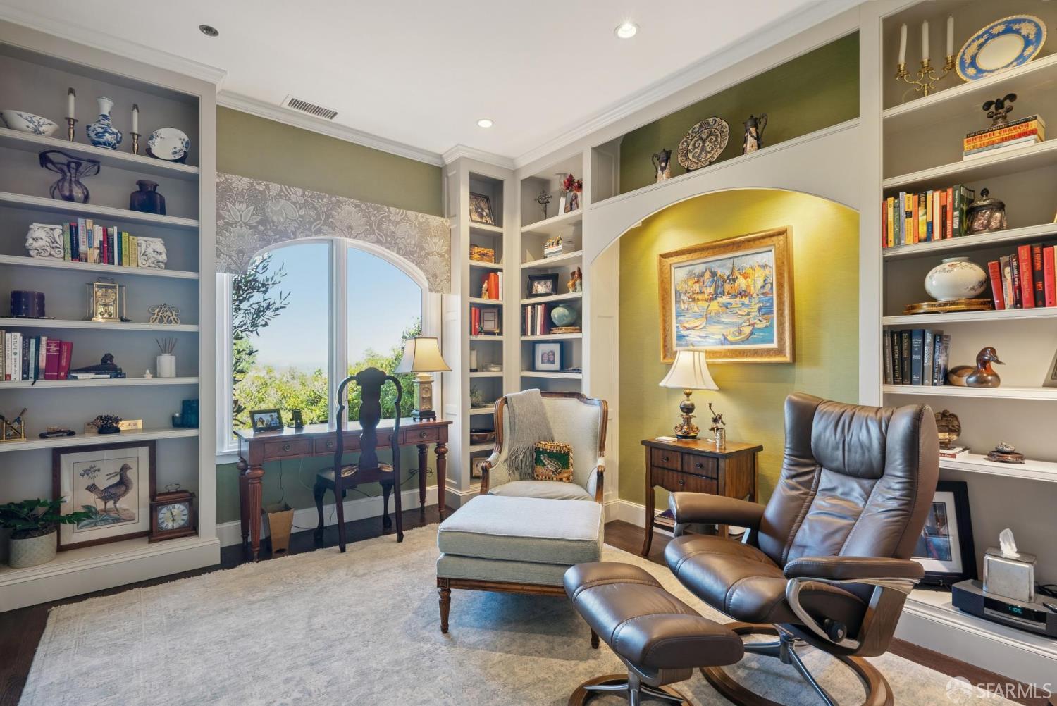 Detail Gallery Image 43 of 73 For 165 Francisco St #11,  San Francisco,  CA 94133 - 3 Beds | 2/1 Baths