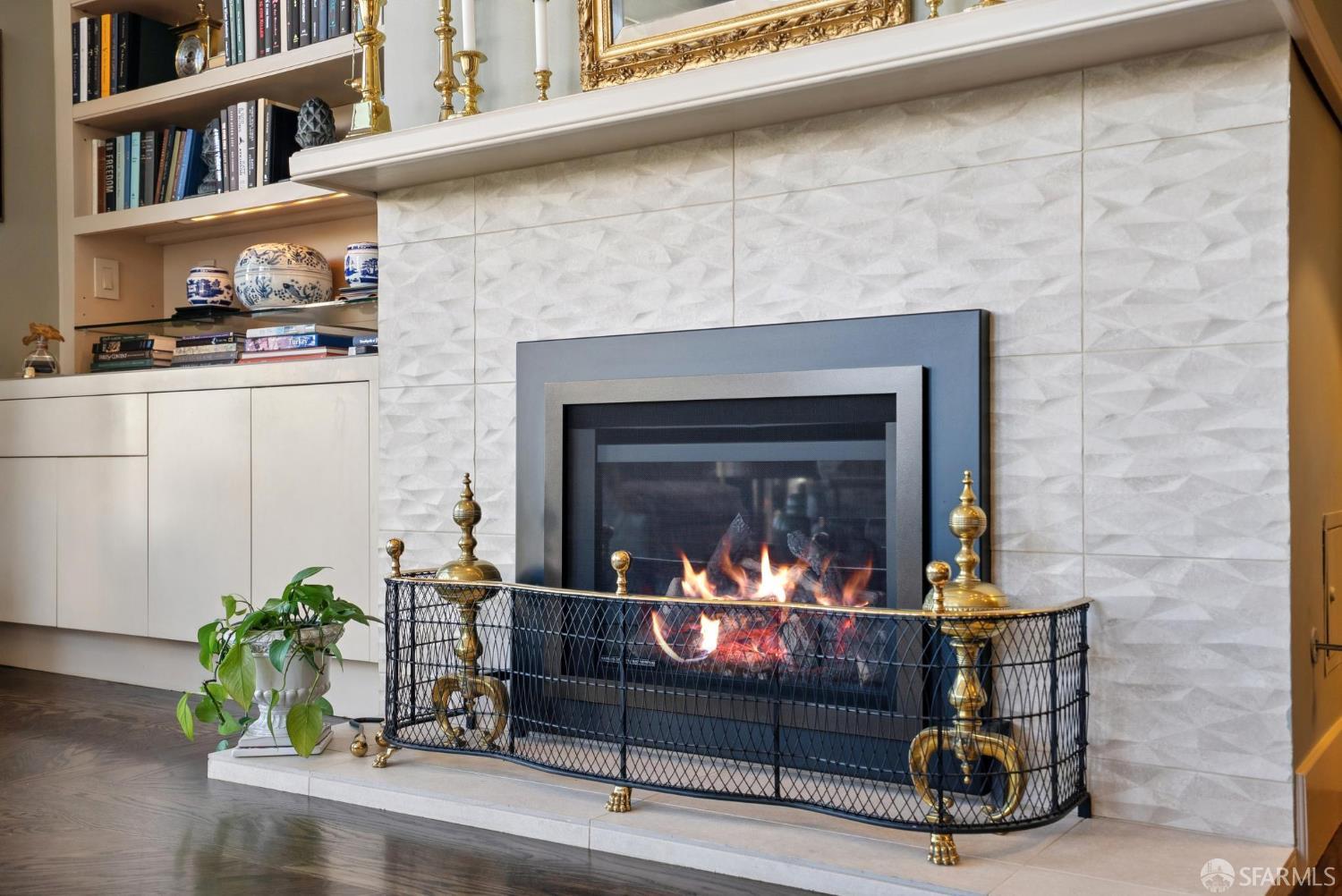 Detail Gallery Image 32 of 73 For 165 Francisco St #11,  San Francisco,  CA 94133 - 3 Beds | 2/1 Baths