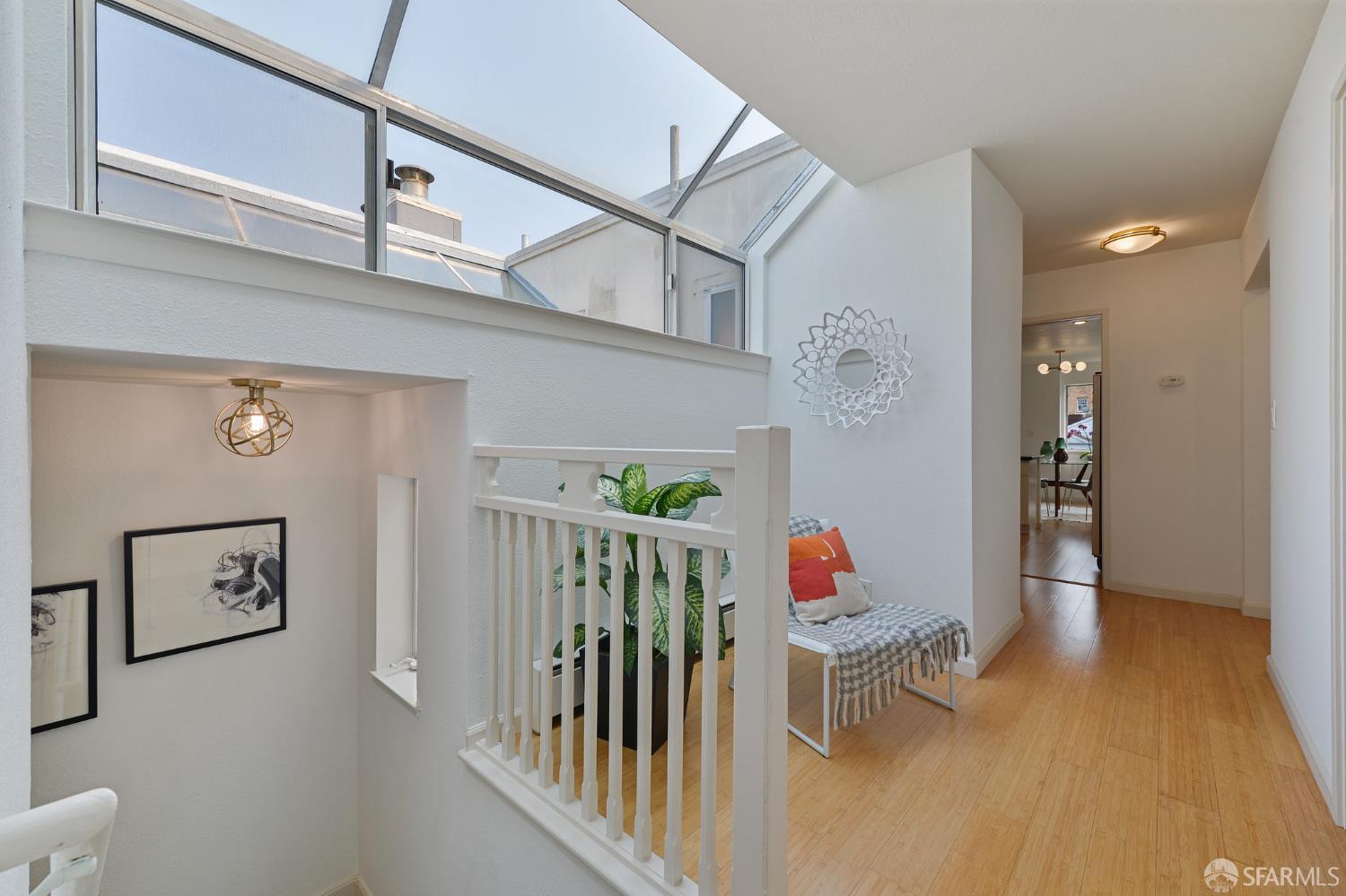 Photo #5: 425079388 Listing 