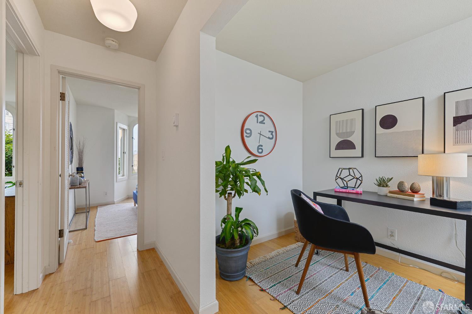 Photo #13: 425079388 Listing: Photo #13