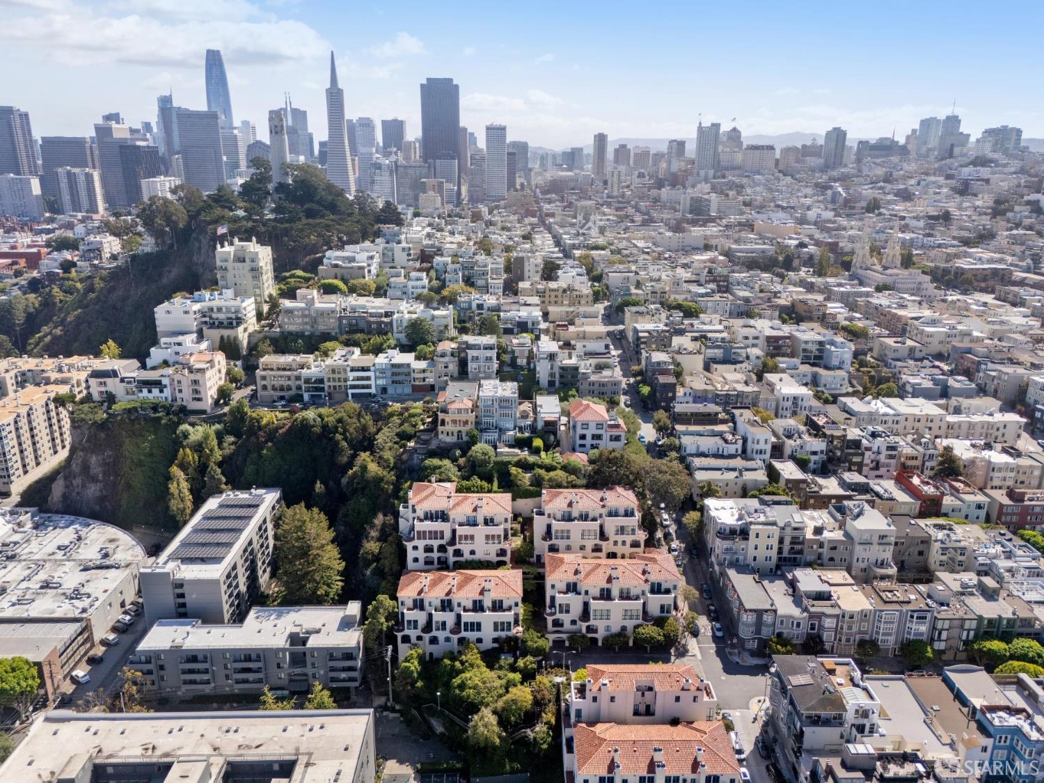 Detail Gallery Image 6 of 73 For 165 Francisco St #11,  San Francisco,  CA 94133 - 3 Beds | 2/1 Baths