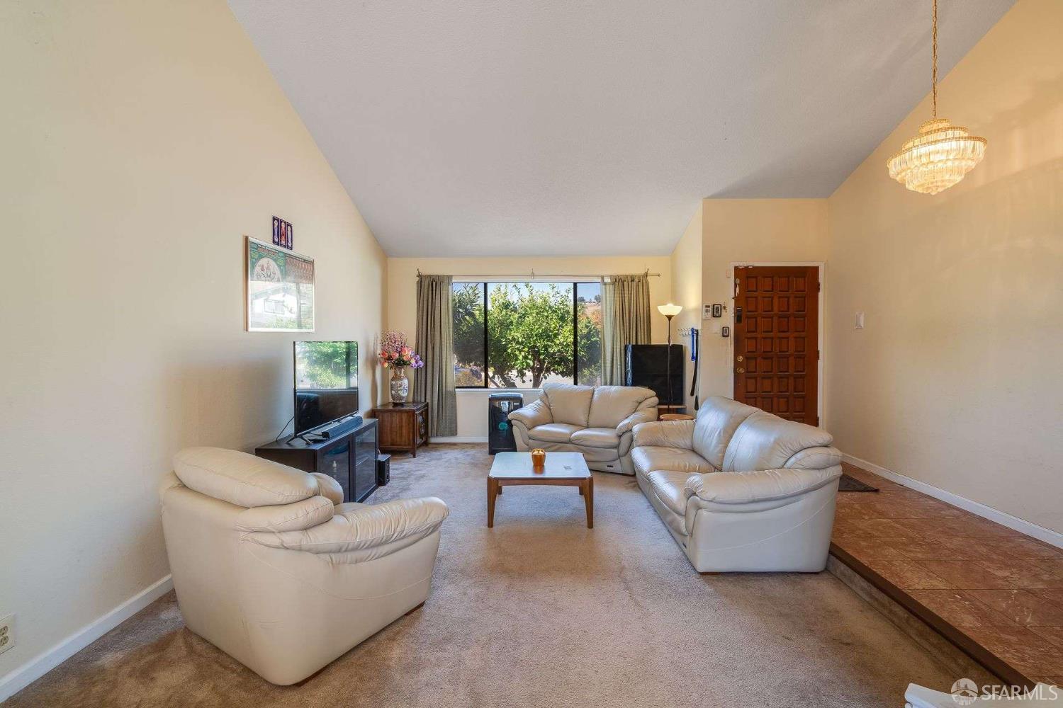 Detail Gallery Image 5 of 37 For 2847 Norcrest Dr, San Jose,  CA 95148 - 4 Beds | 2 Baths