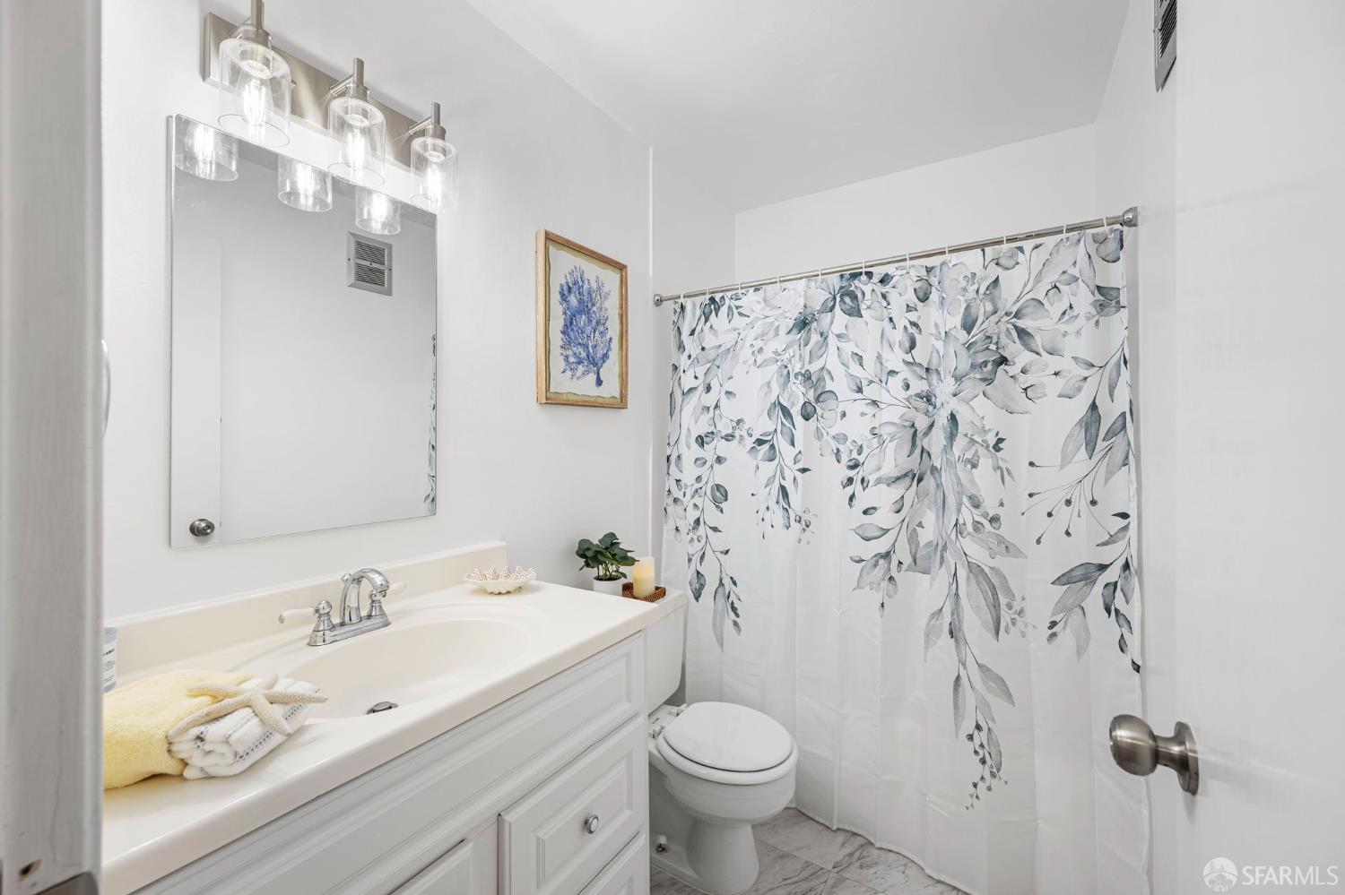 Detail Gallery Image 20 of 54 For 1327 Webster St #B210,  Alameda,  CA 94501 - 2 Beds | 1 Baths