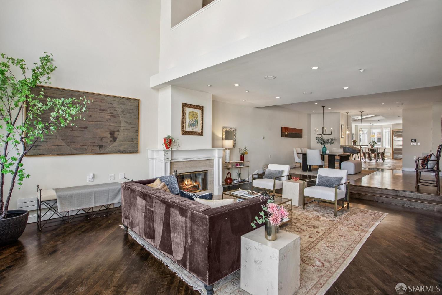 Detail Gallery Image 21 of 43 For 2550 Greenwich St, San Francisco,  CA 94123 - 4 Beds | 3/1 Baths