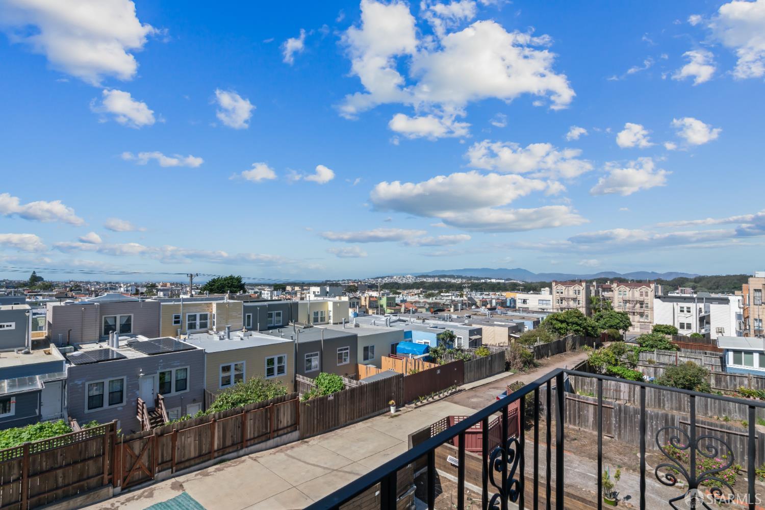 Detail Gallery Image 7 of 38 For 1551 20th Ave, San Francisco,  CA 94122 - – Beds | – Baths