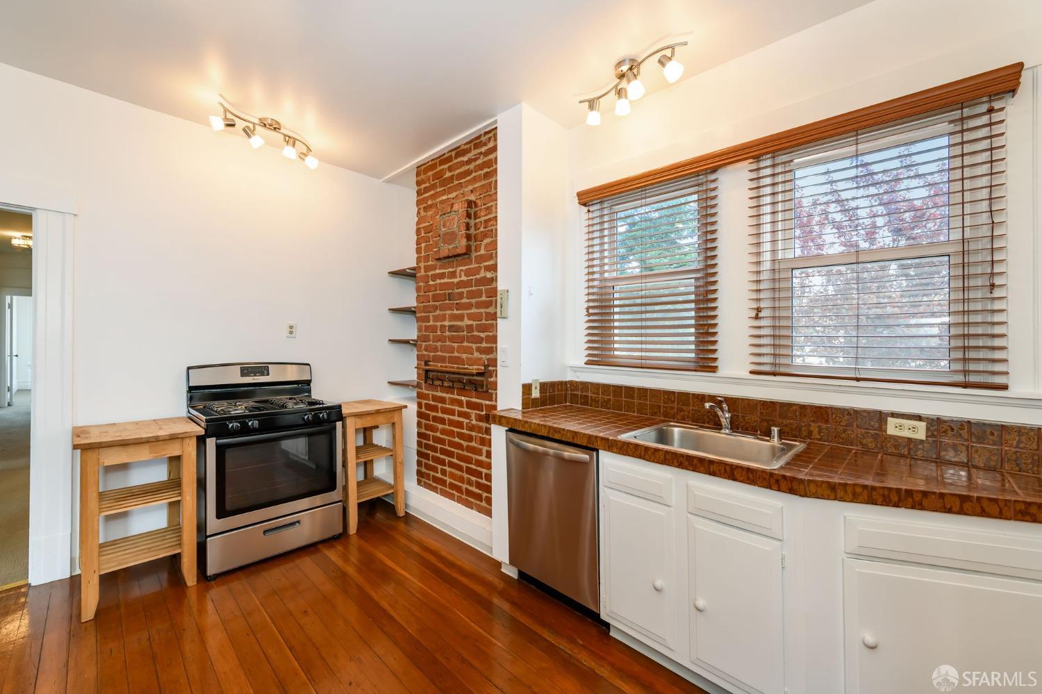 Photo #30: 425079548 Listing: Photo #30