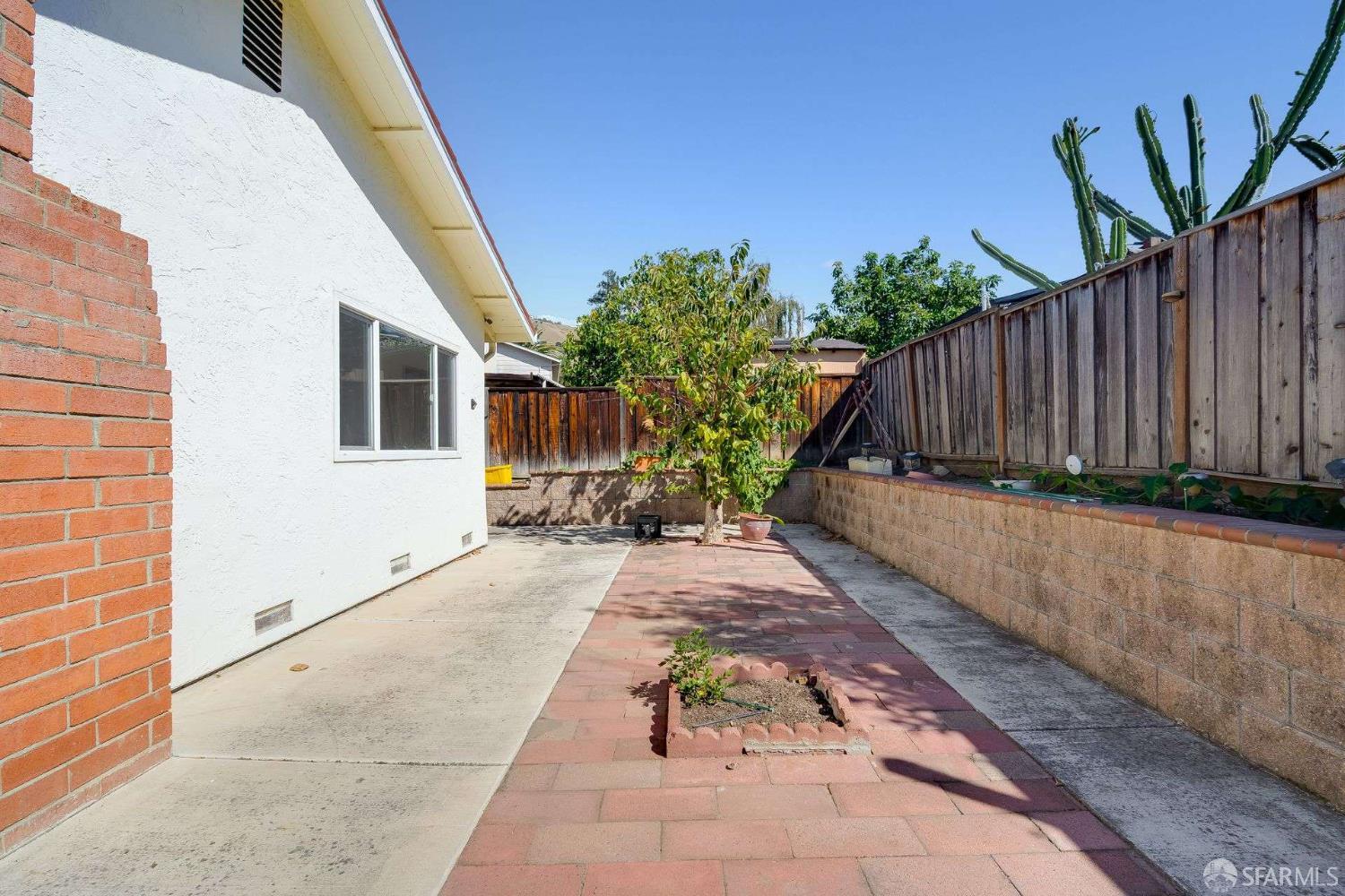 Detail Gallery Image 26 of 37 For 2847 Norcrest Dr, San Jose,  CA 95148 - 4 Beds | 2 Baths