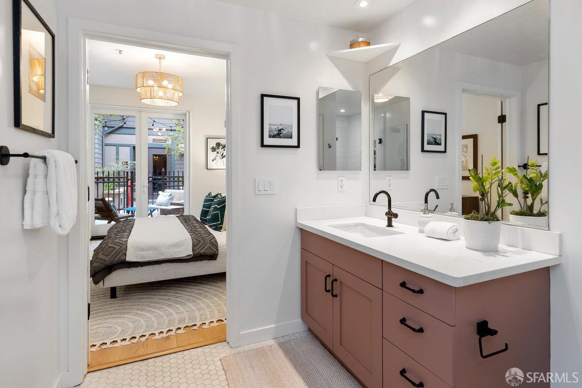 Detail Gallery Image 16 of 22 For 350 Broderick St #214,  San Francisco,  CA 94117 - 2 Beds | 2 Baths