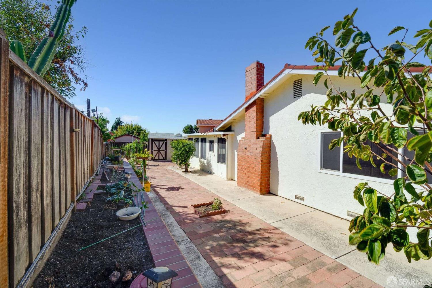 Detail Gallery Image 24 of 37 For 2847 Norcrest Dr, San Jose,  CA 95148 - 4 Beds | 2 Baths