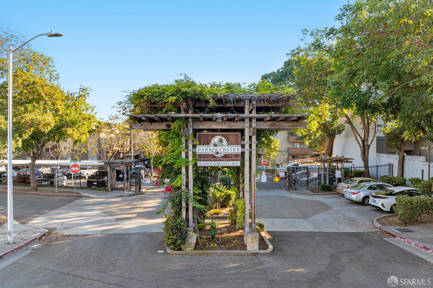 Detail Gallery Image 46 of 54 For 1327 Webster St #B210,  Alameda,  CA 94501 - 2 Beds | 1 Baths