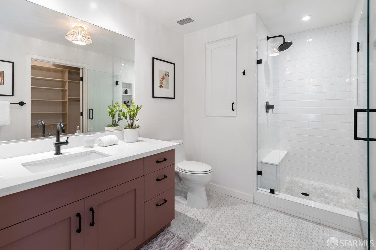 Detail Gallery Image 17 of 22 For 350 Broderick St #214,  San Francisco,  CA 94117 - 2 Beds | 2 Baths