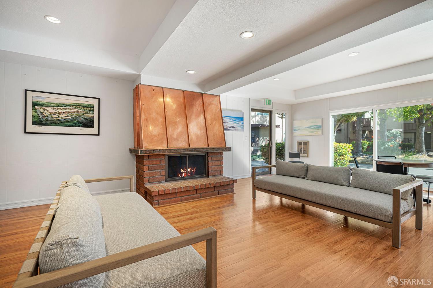 Detail Gallery Image 39 of 54 For 1327 Webster St #B210,  Alameda,  CA 94501 - 2 Beds | 1 Baths