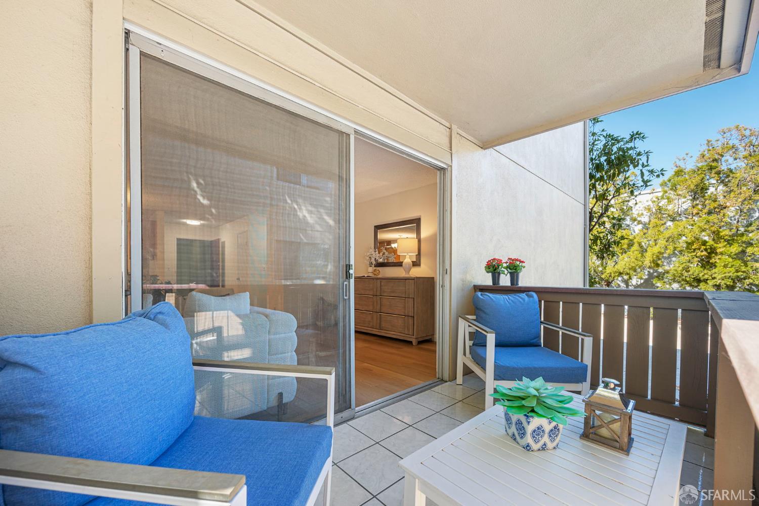 Detail Gallery Image 16 of 54 For 1327 Webster St #B210,  Alameda,  CA 94501 - 2 Beds | 1 Baths