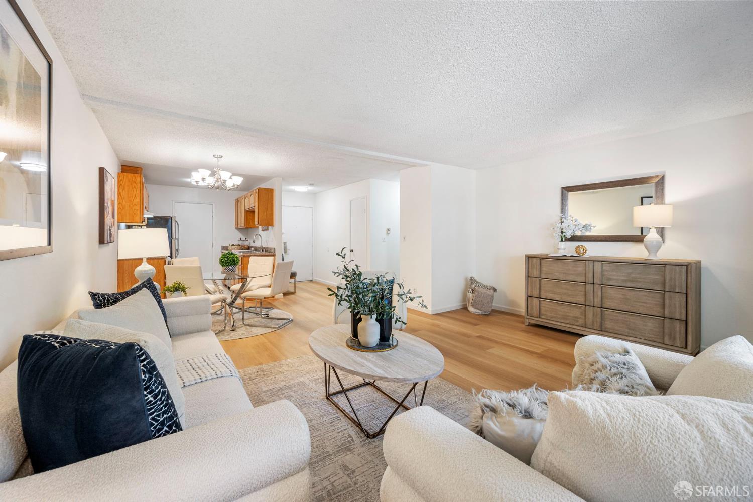 Detail Gallery Image 10 of 54 For 1327 Webster St #B210,  Alameda,  CA 94501 - 2 Beds | 1 Baths