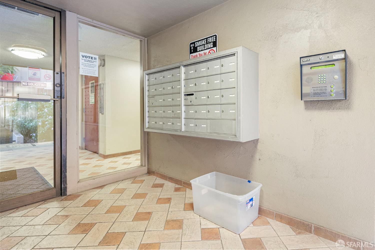 Detail Gallery Image 44 of 54 For 1327 Webster St #B210,  Alameda,  CA 94501 - 2 Beds | 1 Baths