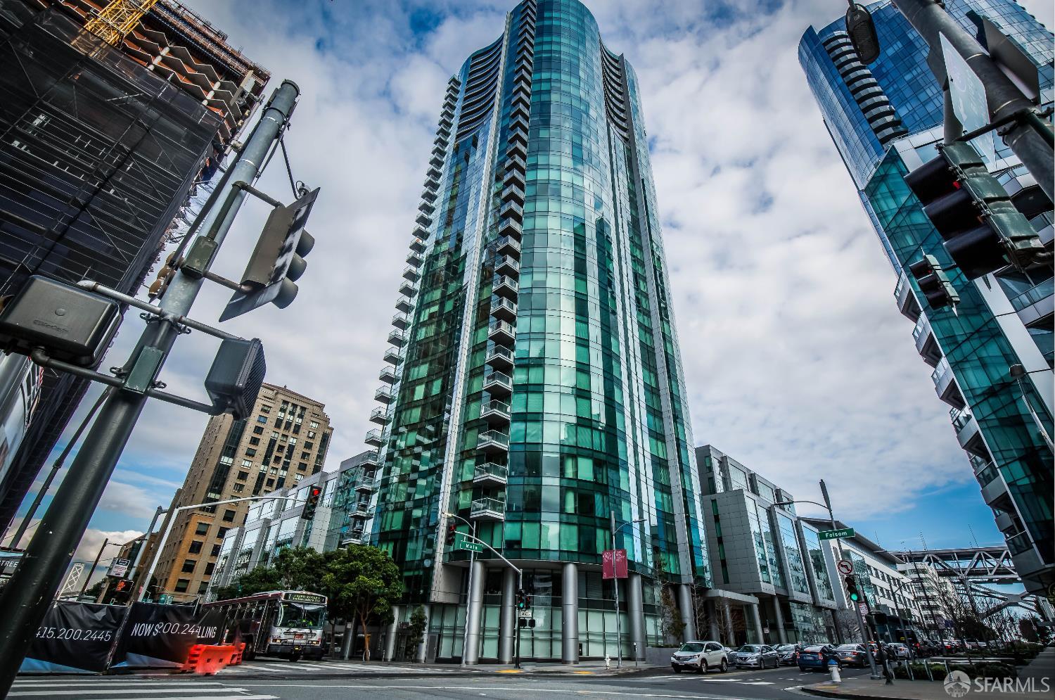 Detail Gallery Image 12 of 33 For 338 Spear St 12c,  San Francisco,  CA 94105 - 1 Beds | 1 Baths