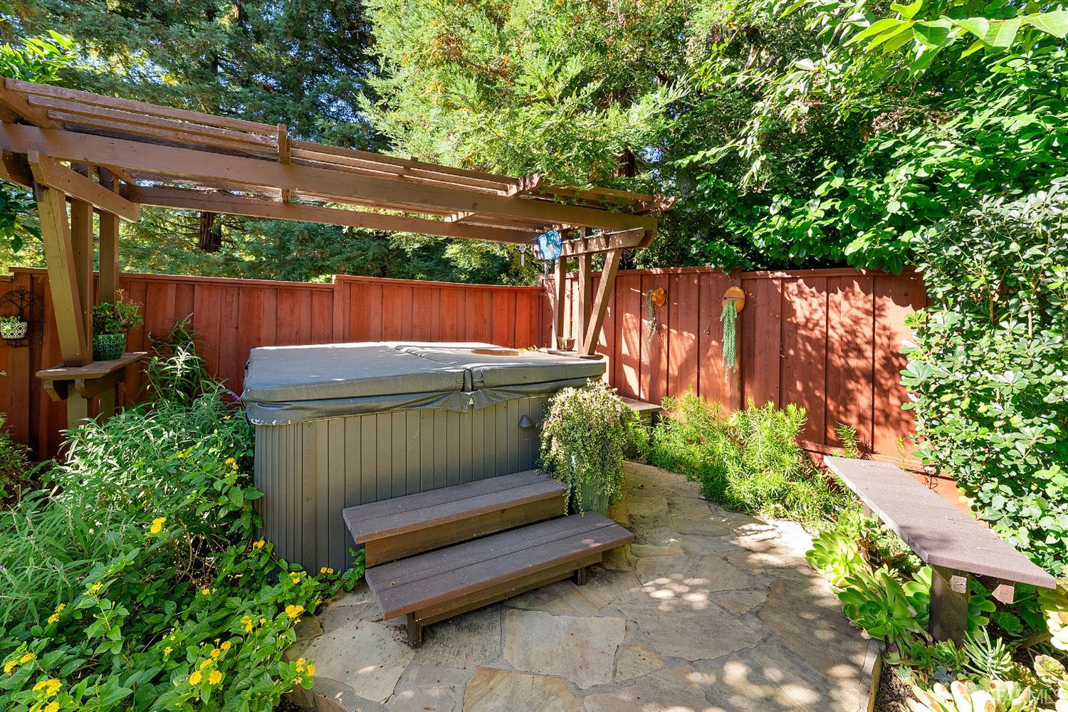 Detail Gallery Image 37 of 39 For 3299 Runnymede Ct, Pleasanton,  CA 94588 - 4 Beds | 2 Baths