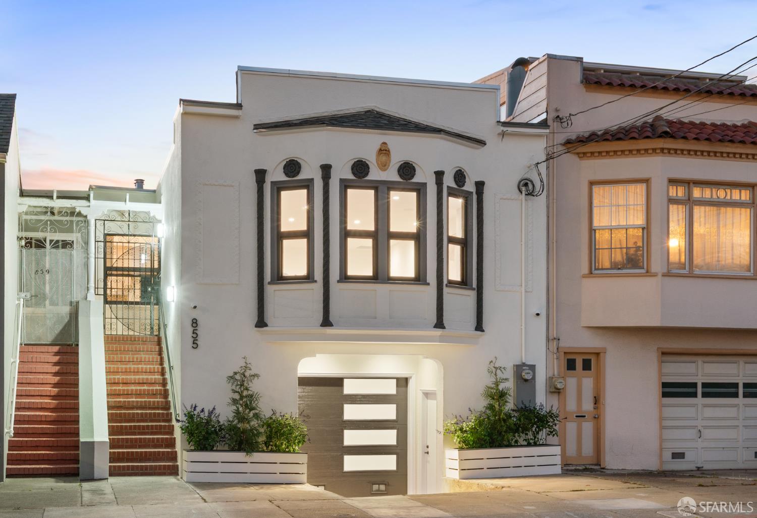 Detail Gallery Image 3 of 83 For 855 41st Ave, San Francisco,  CA 94121 - 4 Beds | 3/1 Baths