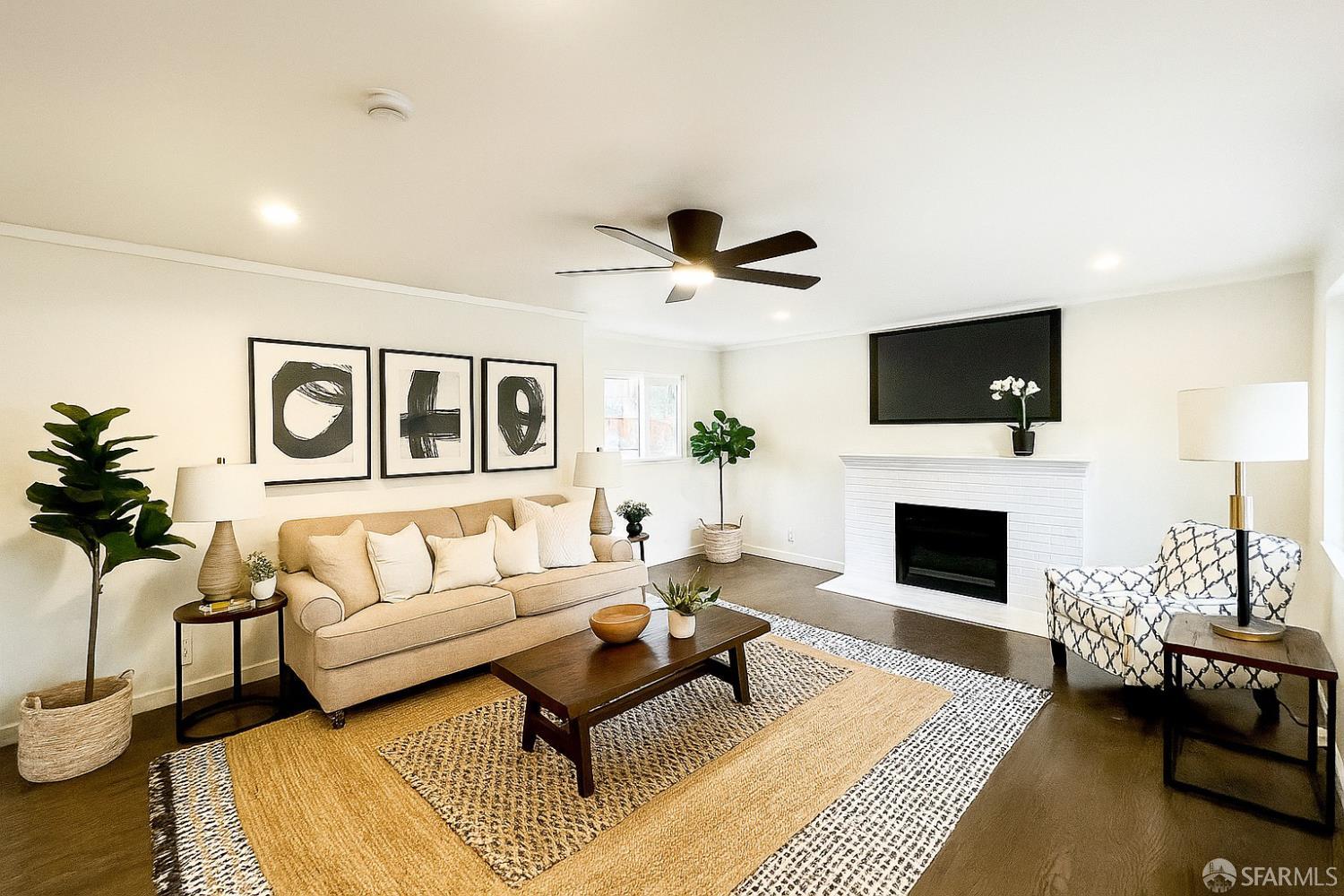 Detail Gallery Image 4 of 29 For 1029 Redwood Ave, Redwood City,  CA 94061 - – Beds | – Baths