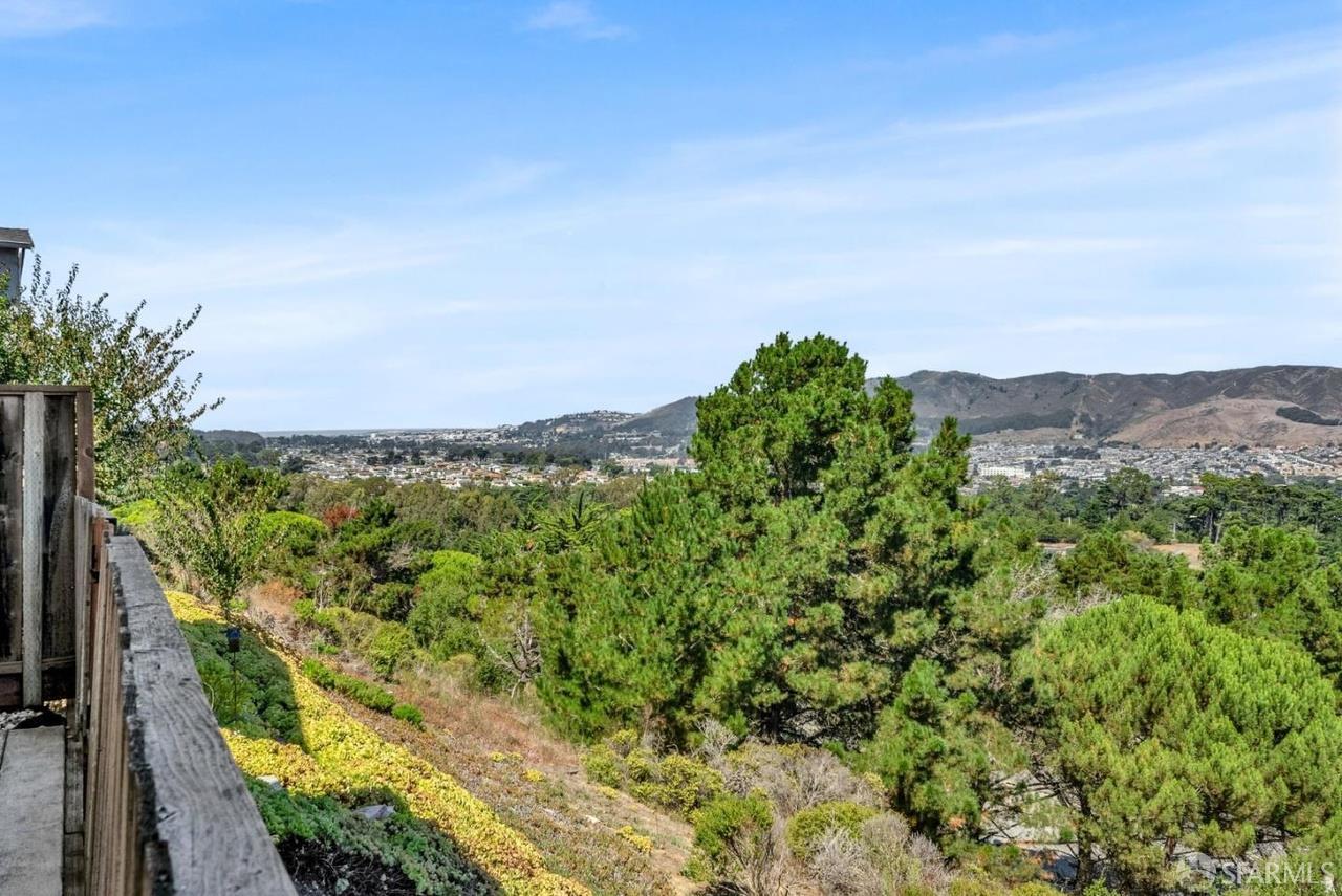 Detail Gallery Image 57 of 61 For 123 Appian Way, South San Francisco,  CA 94080 - 4 Beds | 3 Baths