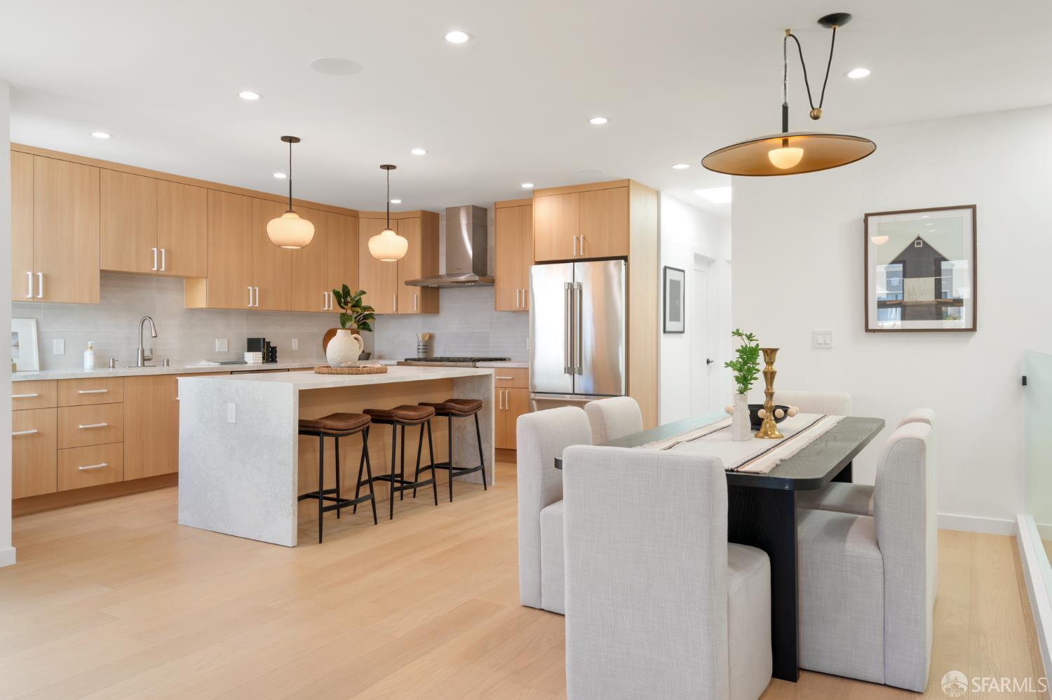 Detail Gallery Image 10 of 83 For 855 41st Ave, San Francisco,  CA 94121 - 4 Beds | 3/1 Baths