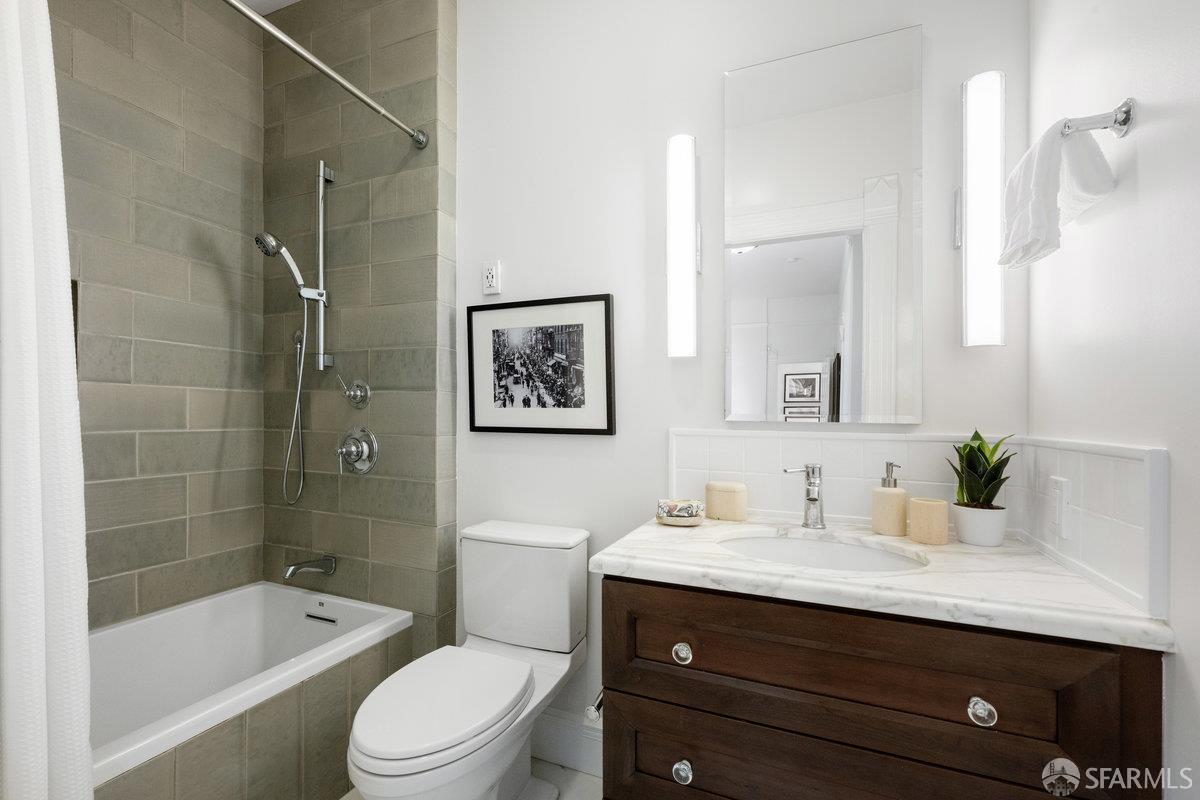 Photo #46: 425077741 Listing: Photo #46